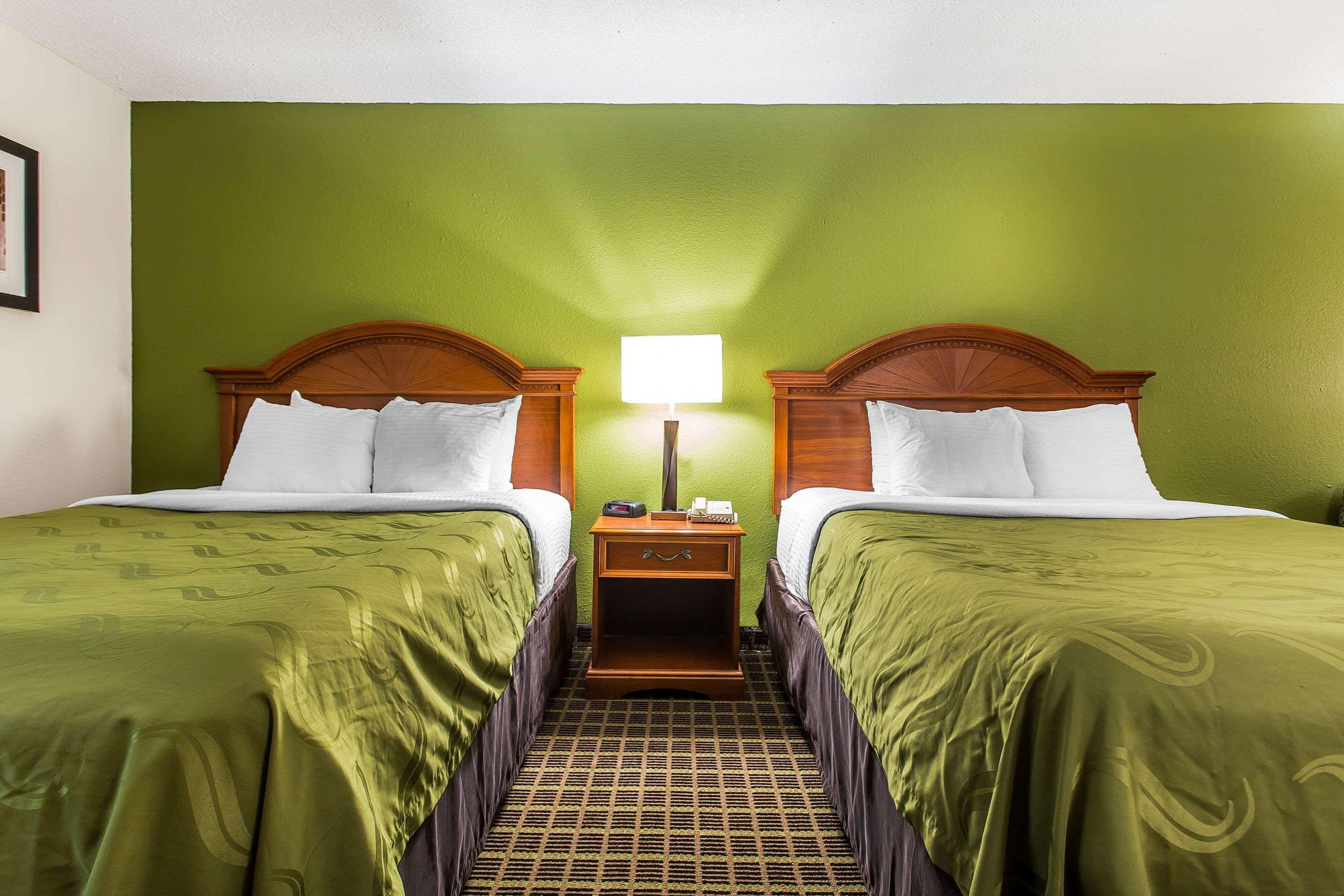 Quality Inn&Suites Orangeburg Bagian luar foto